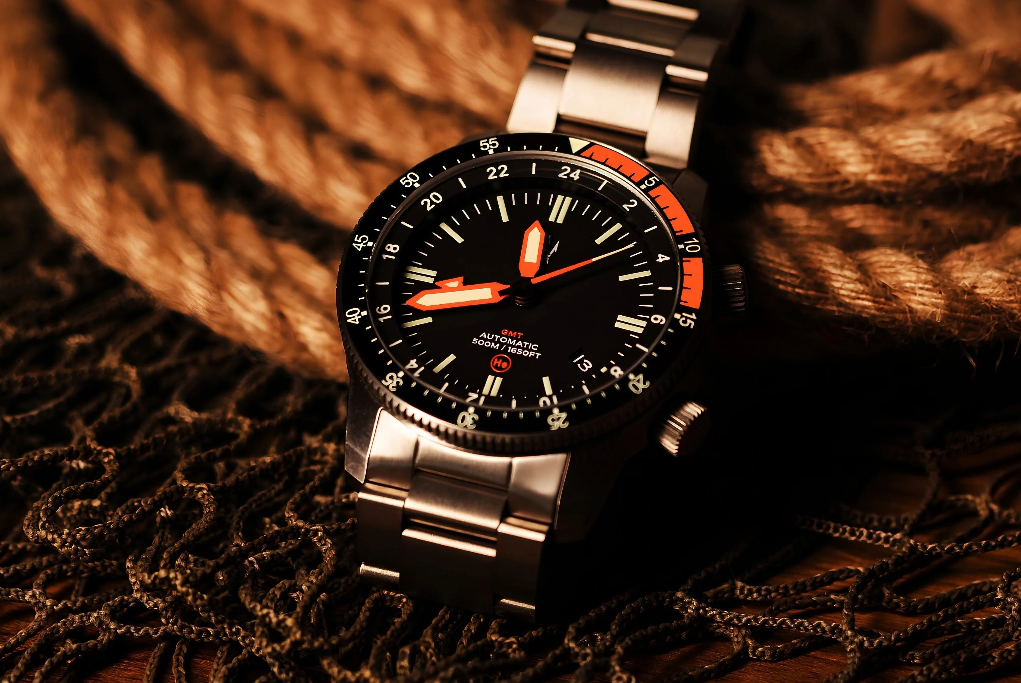 500M Alto Mare 42mm 9075 GMT - Titanium Automatic Watch - by Maratac® - Image 7