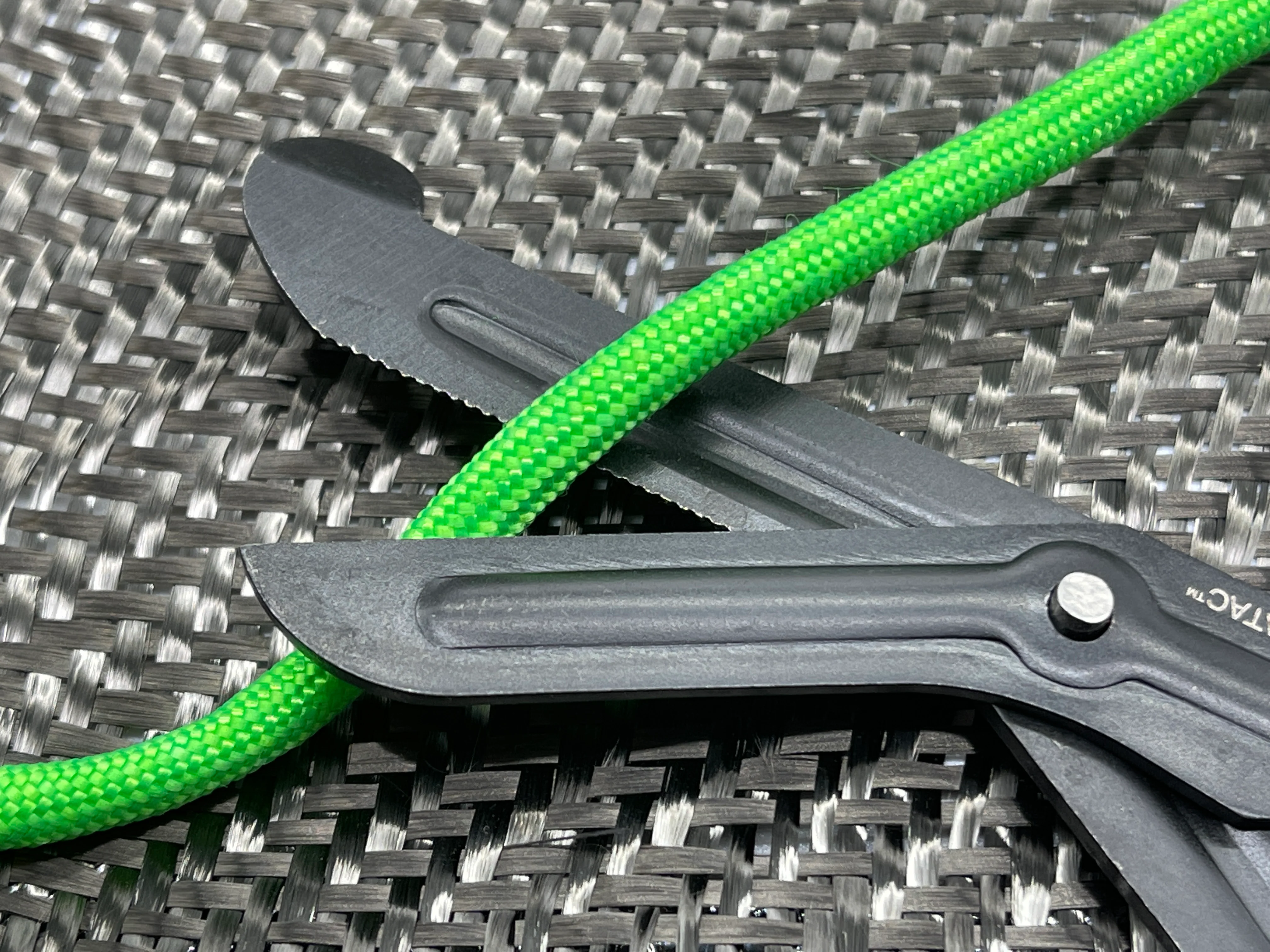 Compact Trauma Shears by Maratac® - Gen 3 - Image 13