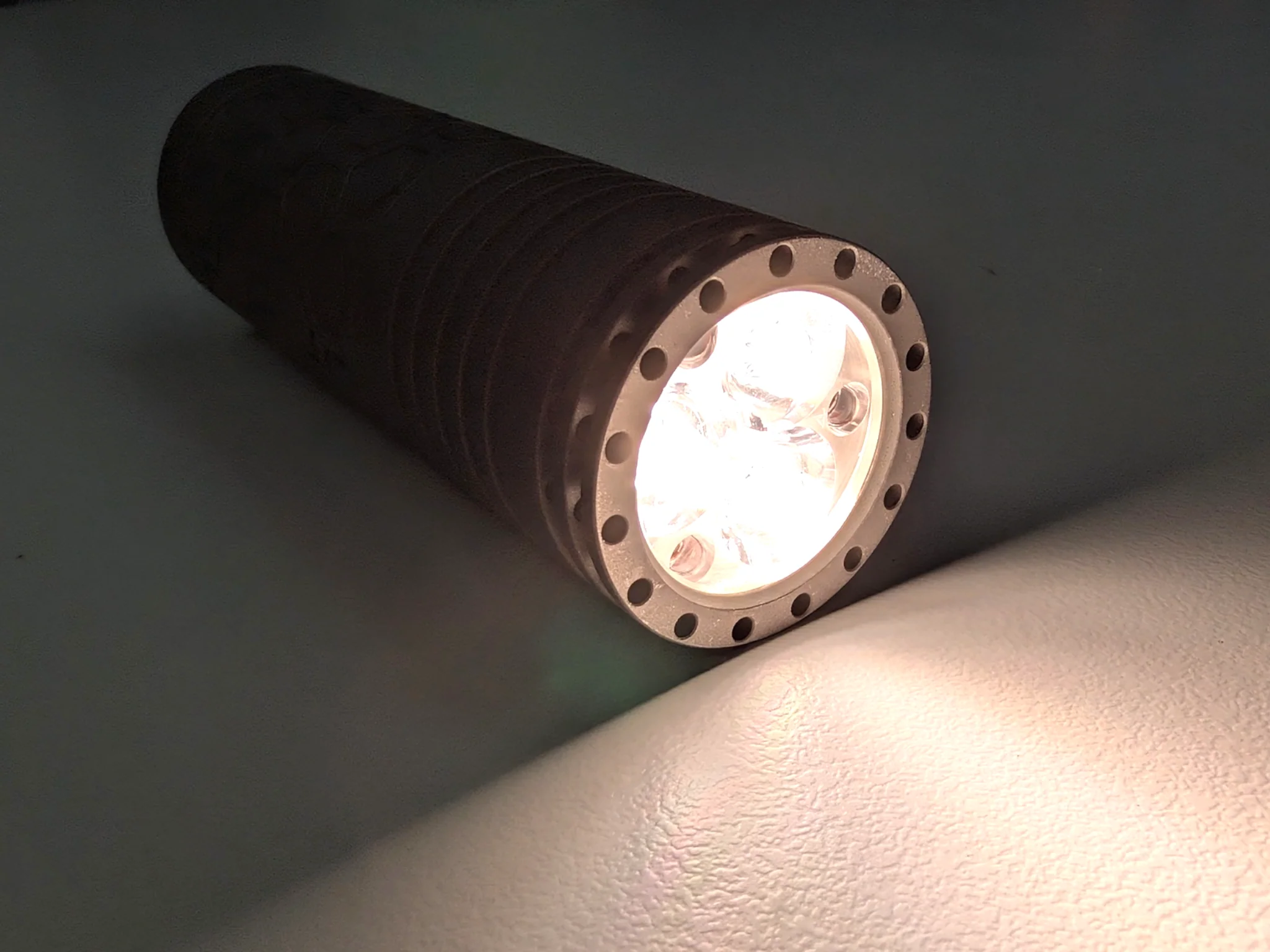 Dawn HEX - Titanium 18350 Flashlight Kit - Reylight - Final Run ( 3 Variants ) - New - Image 11