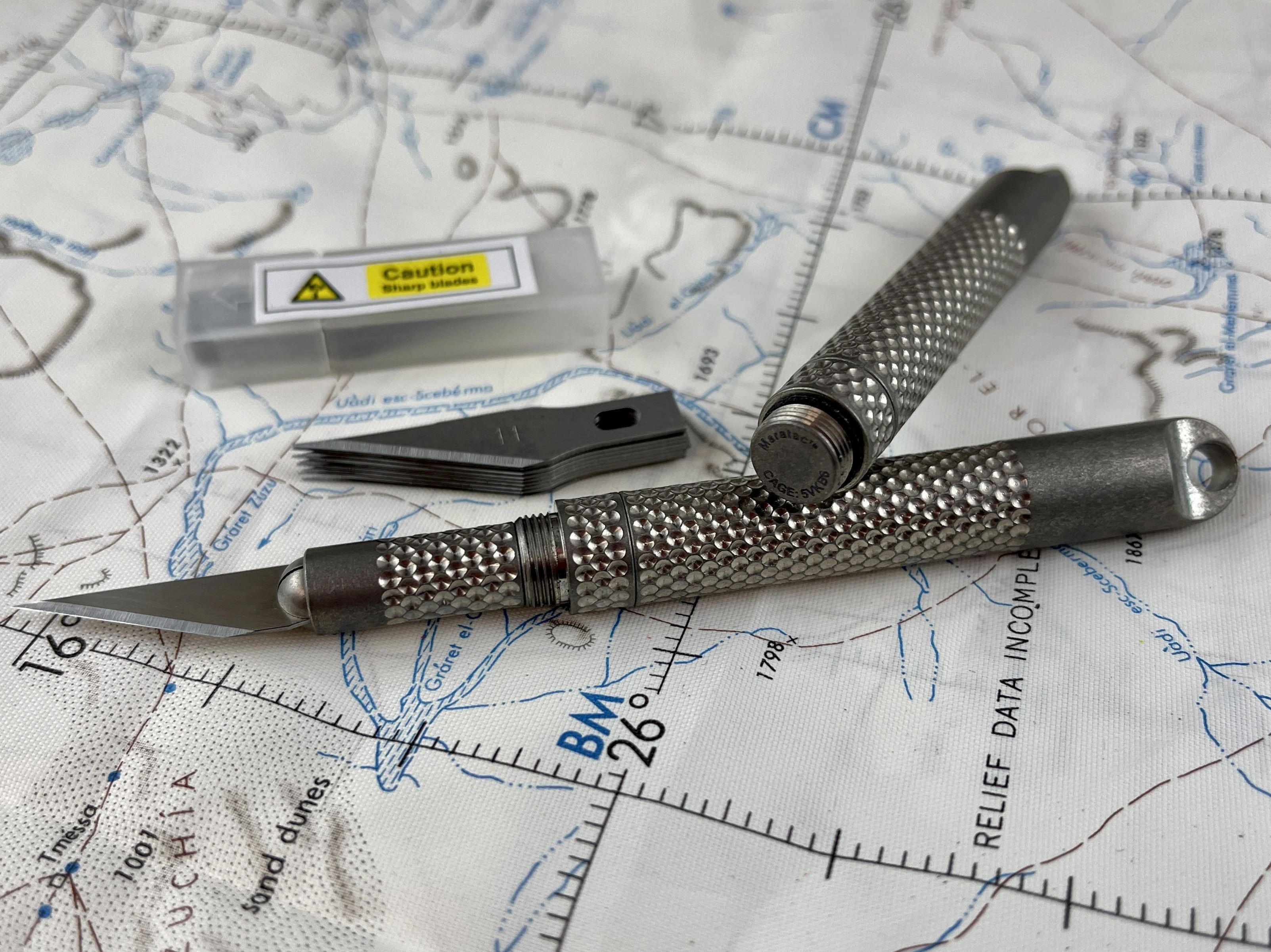 Key Ring Titanium Collapsible Scalpel by Maratac® - Image 15