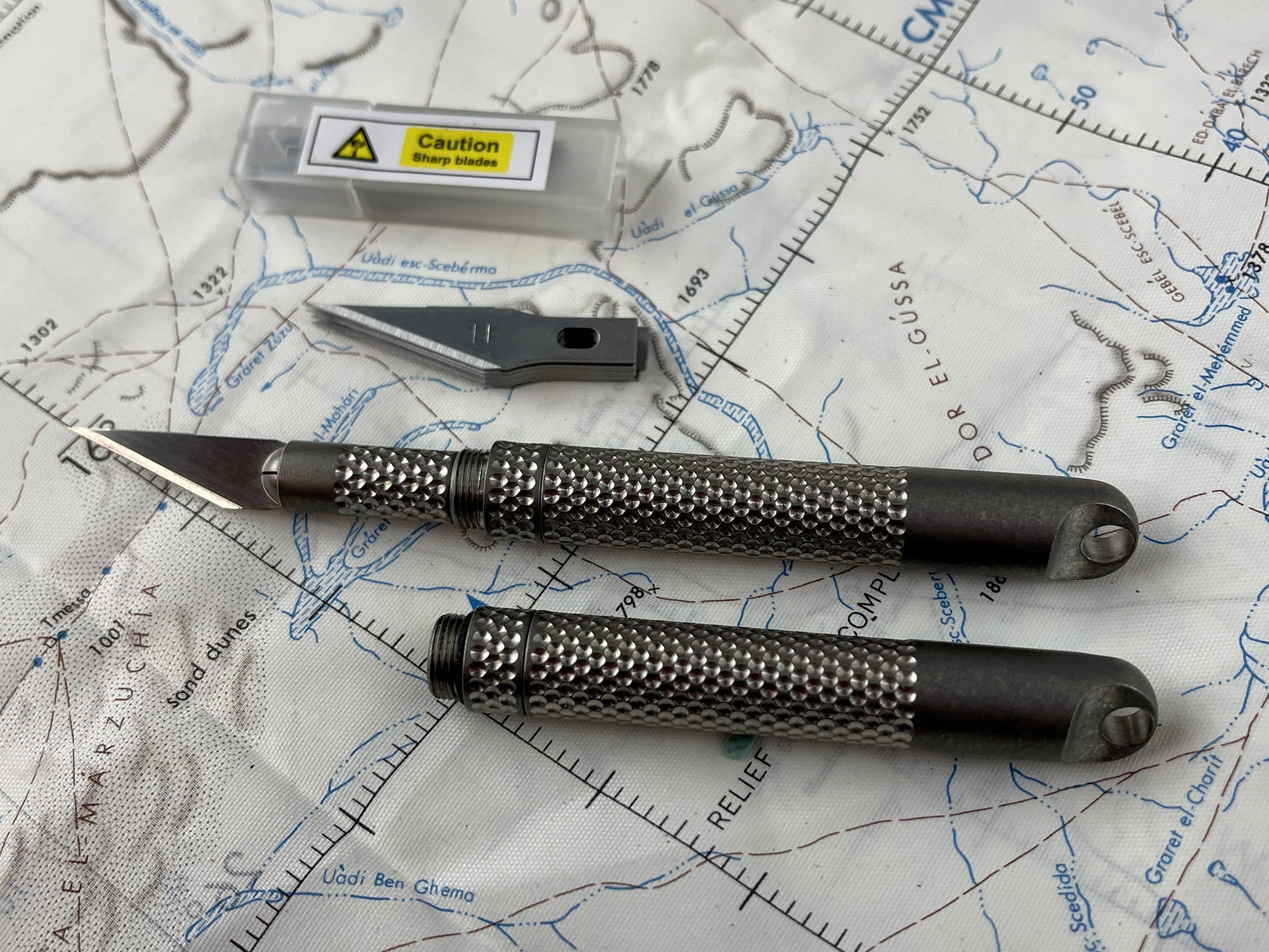 Key Ring Titanium Collapsible Scalpel by Maratac® - Image 3