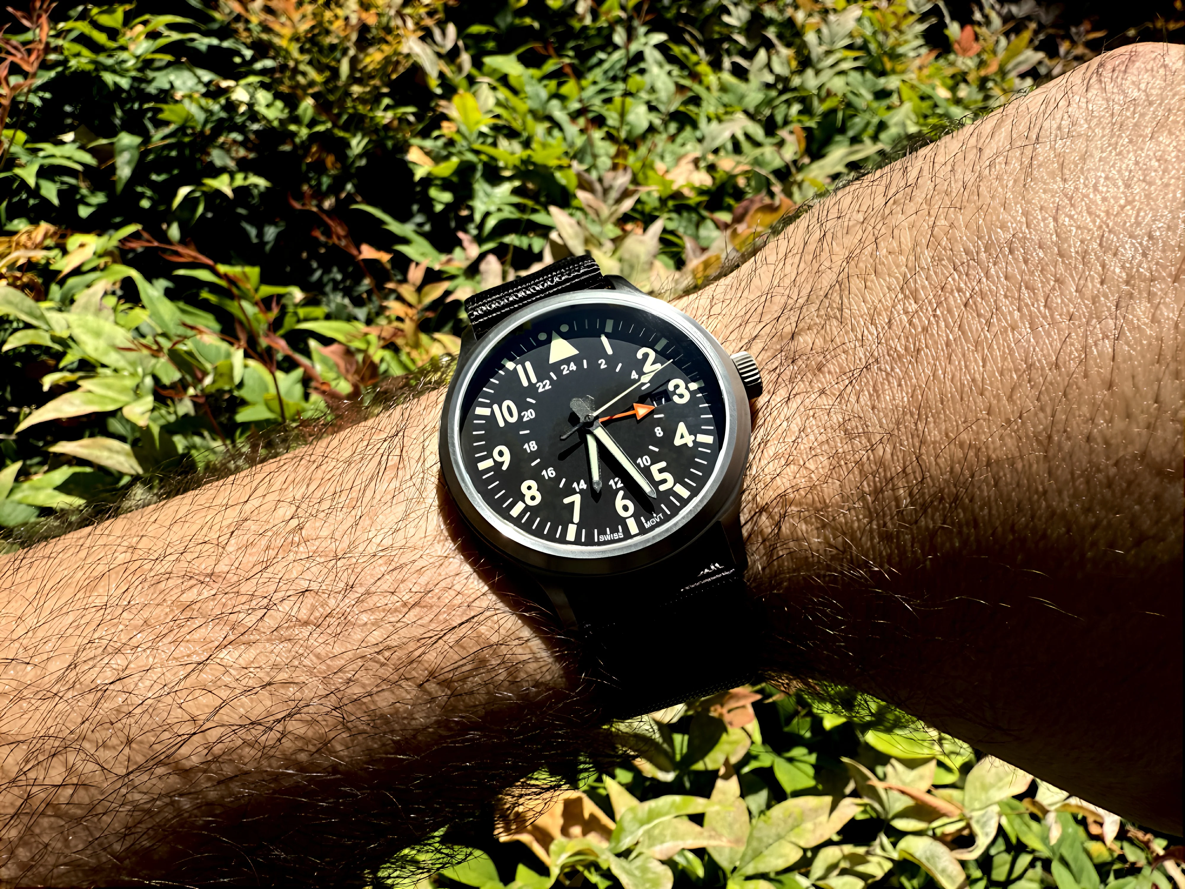 44mm Large Titanium GMT Watch by Maratac® + Date Window - Gen 2 - Image 10