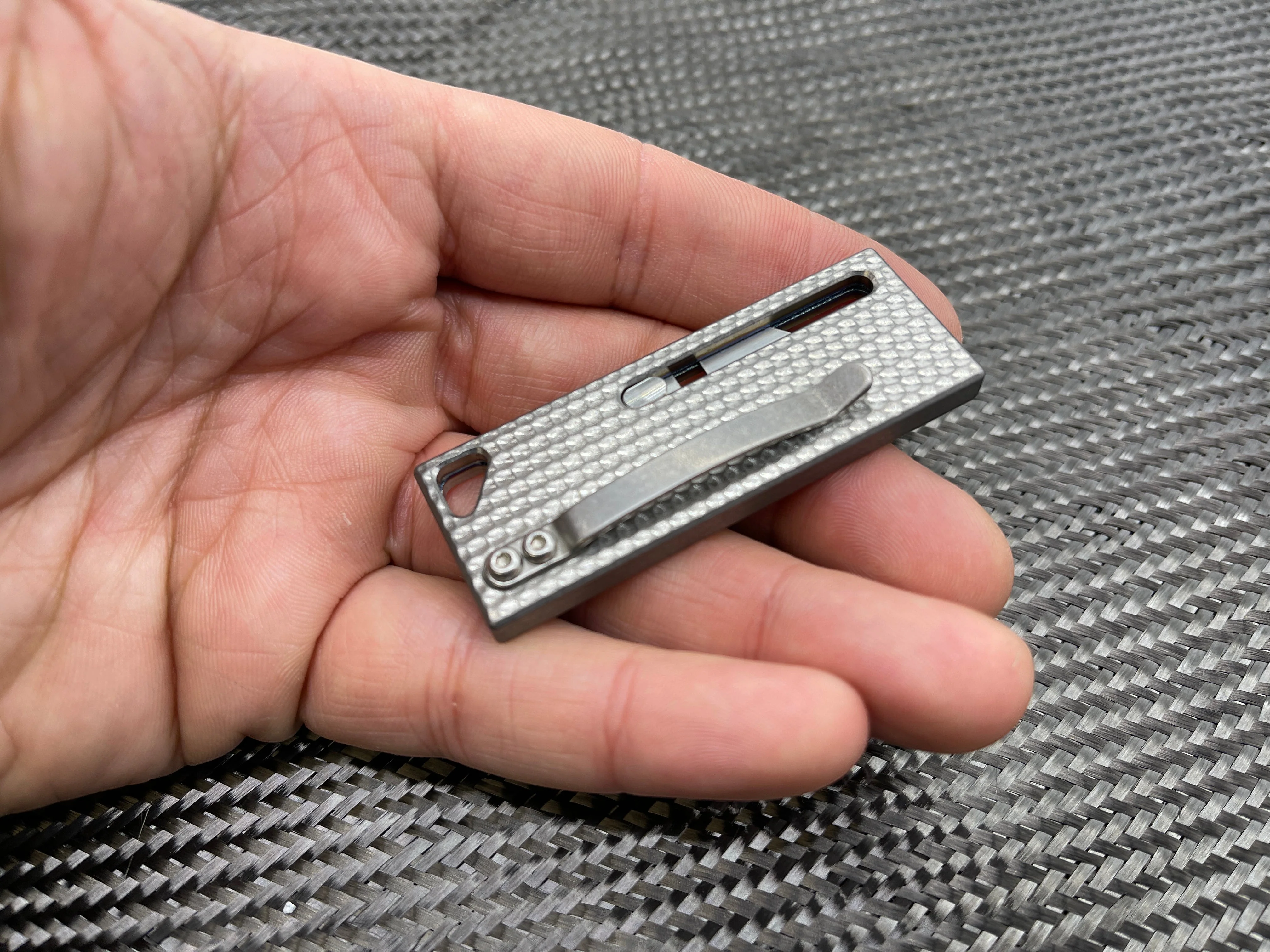 MaxMadCo Design - Titanium - Utility Blade Knife - Gen 2 - Image 14