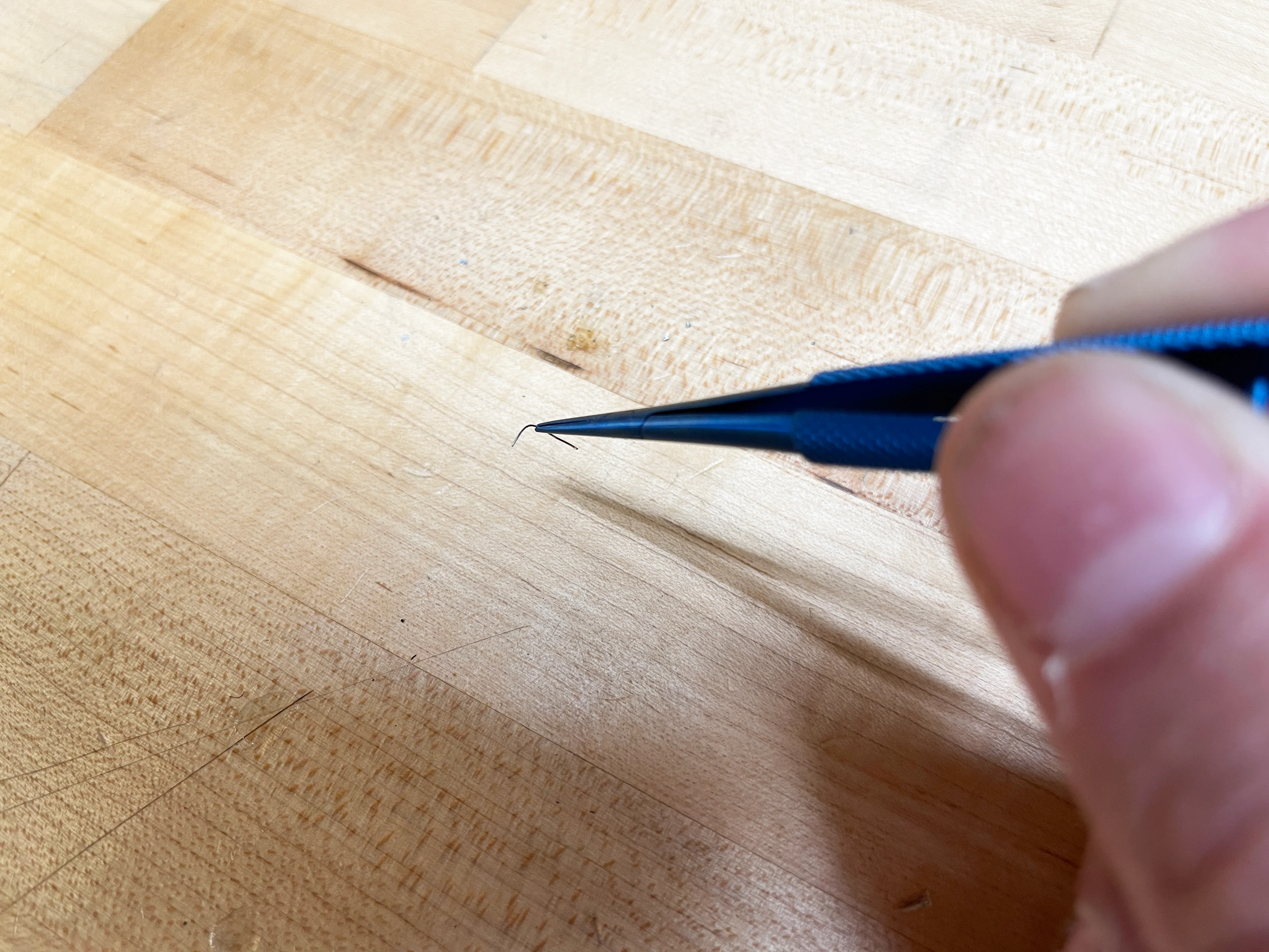 Precise Ultra Fine Self Opening Tweezer - Titanium - Image 3