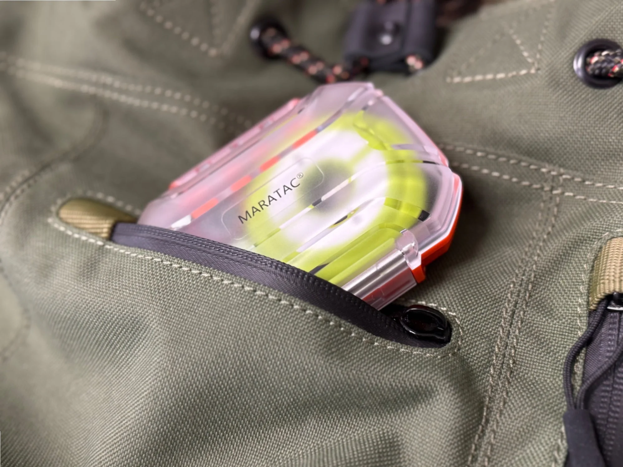 Pocket Size - Hi-Viz Rugged ABS Watertight Storage Box - Image 4