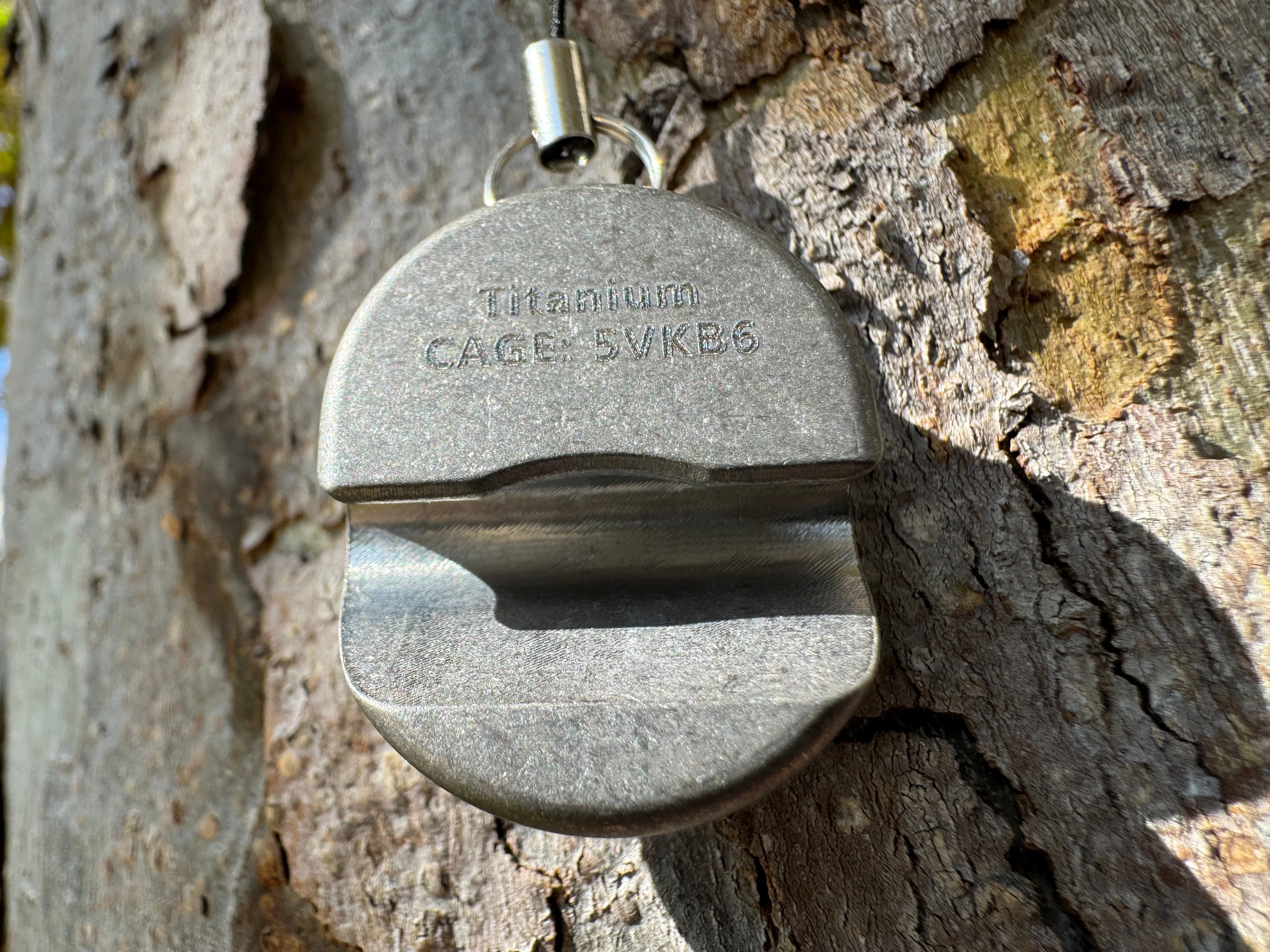 Apri Bottle Opener - Titanium / Ultem / UGM Glow by Maratac - Gen 2 - Image 9
