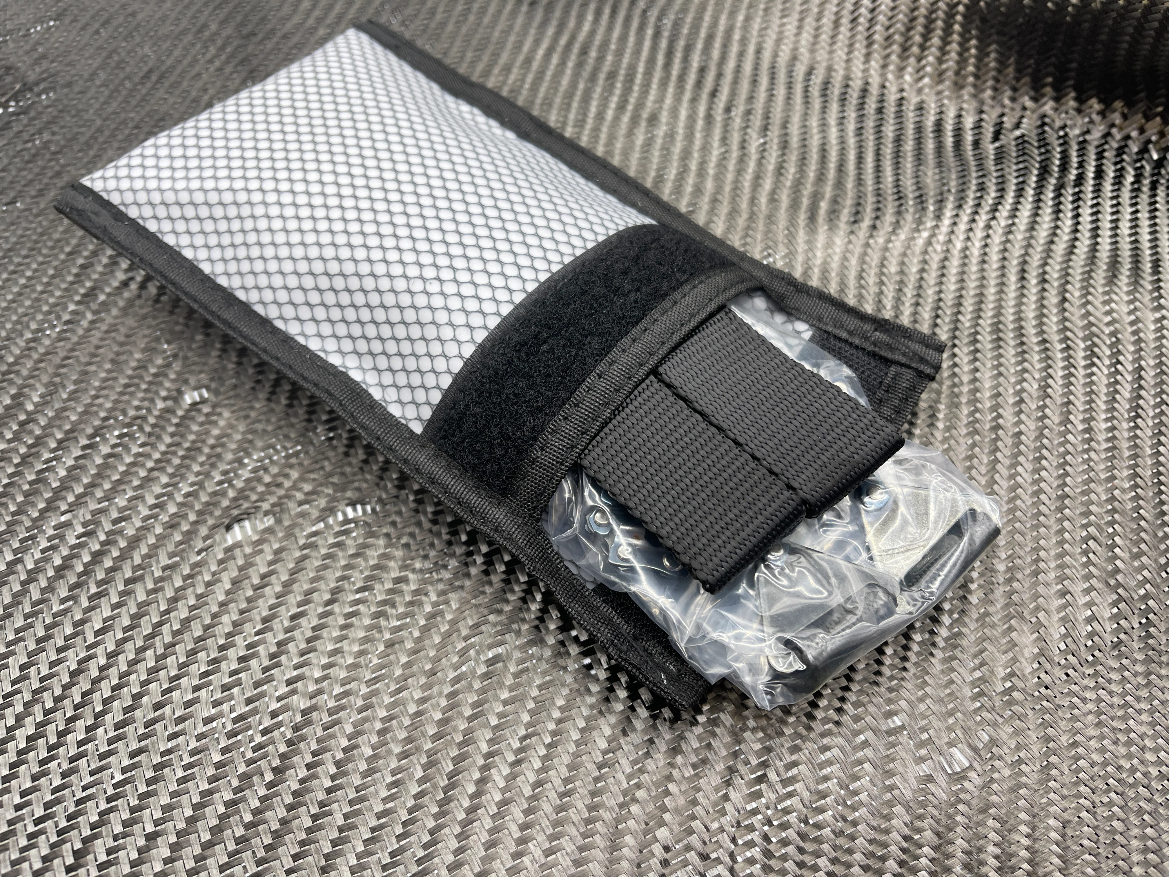 XL Ultimate Survival Chainsaw Kit - Gen 2 - Image 13