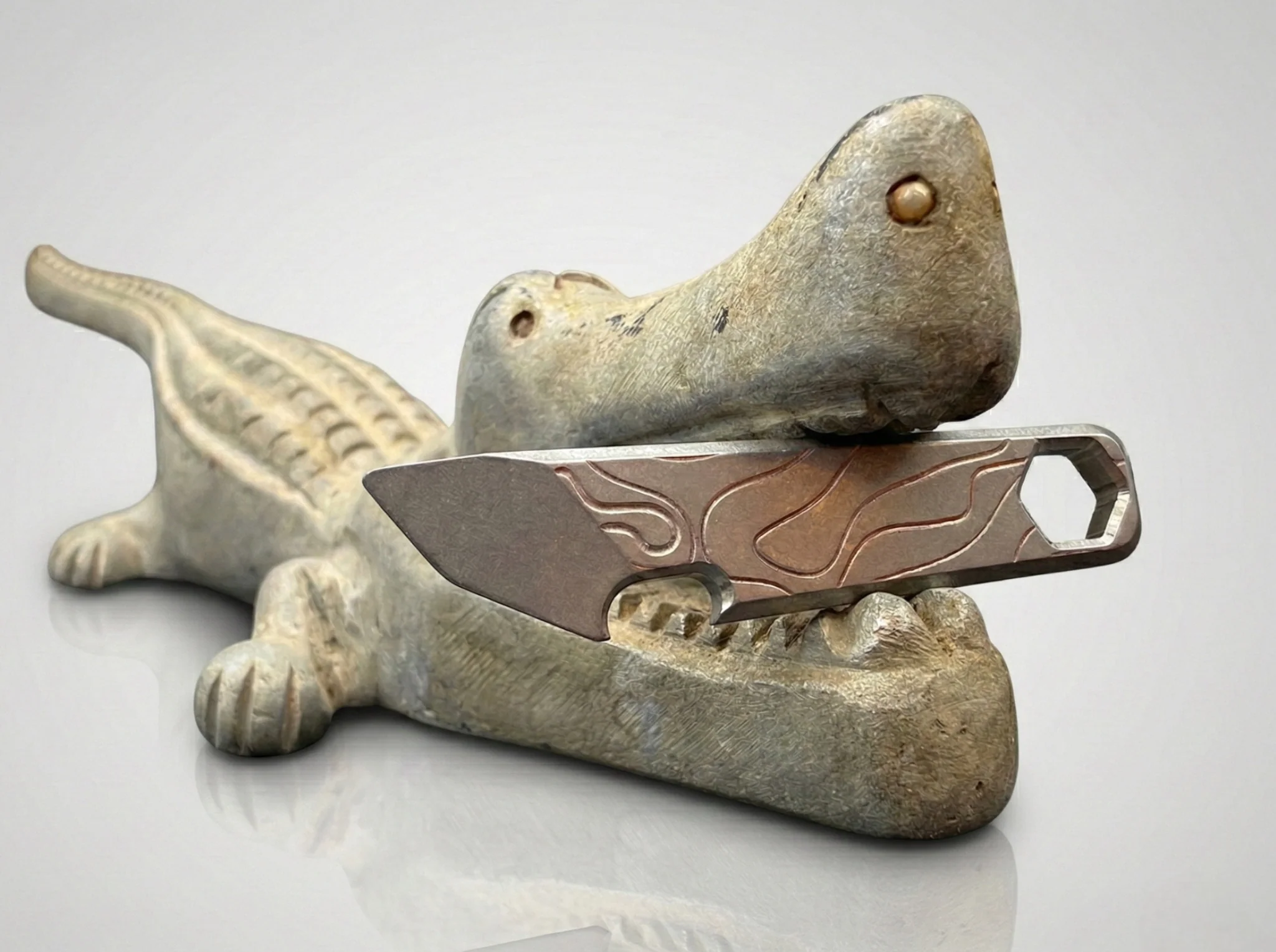 The Wedg-E Titanium Pry Tool by Maratac® - Image 2