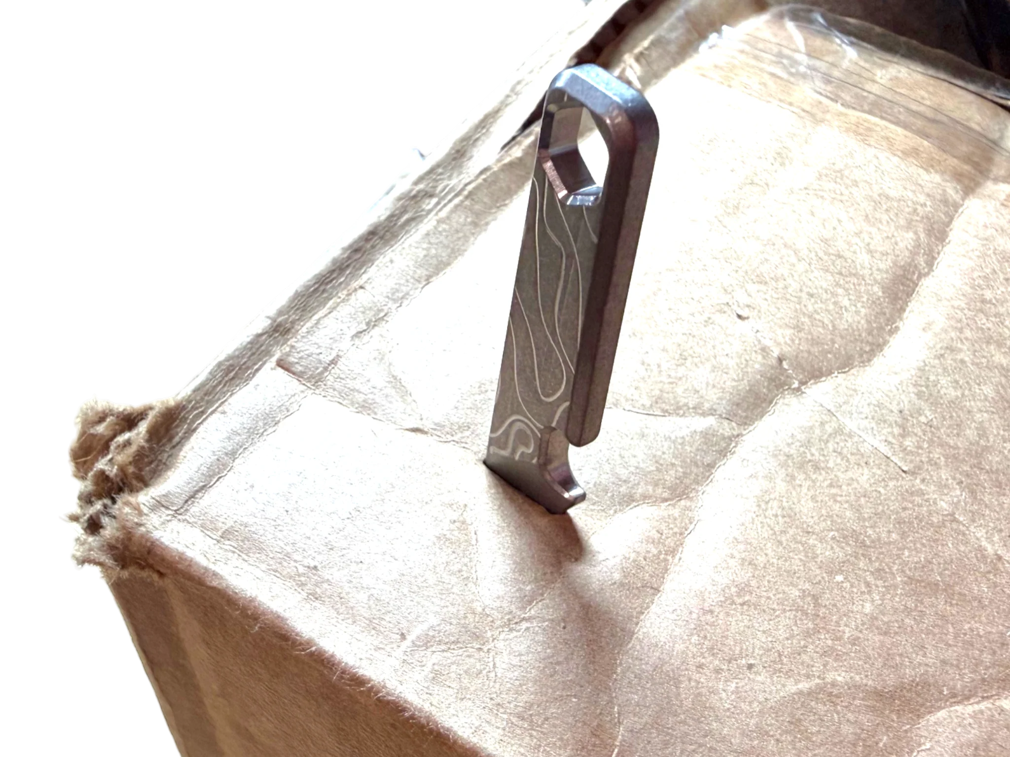 The Wedg-E Titanium Pry Tool by Maratac® - Image 5