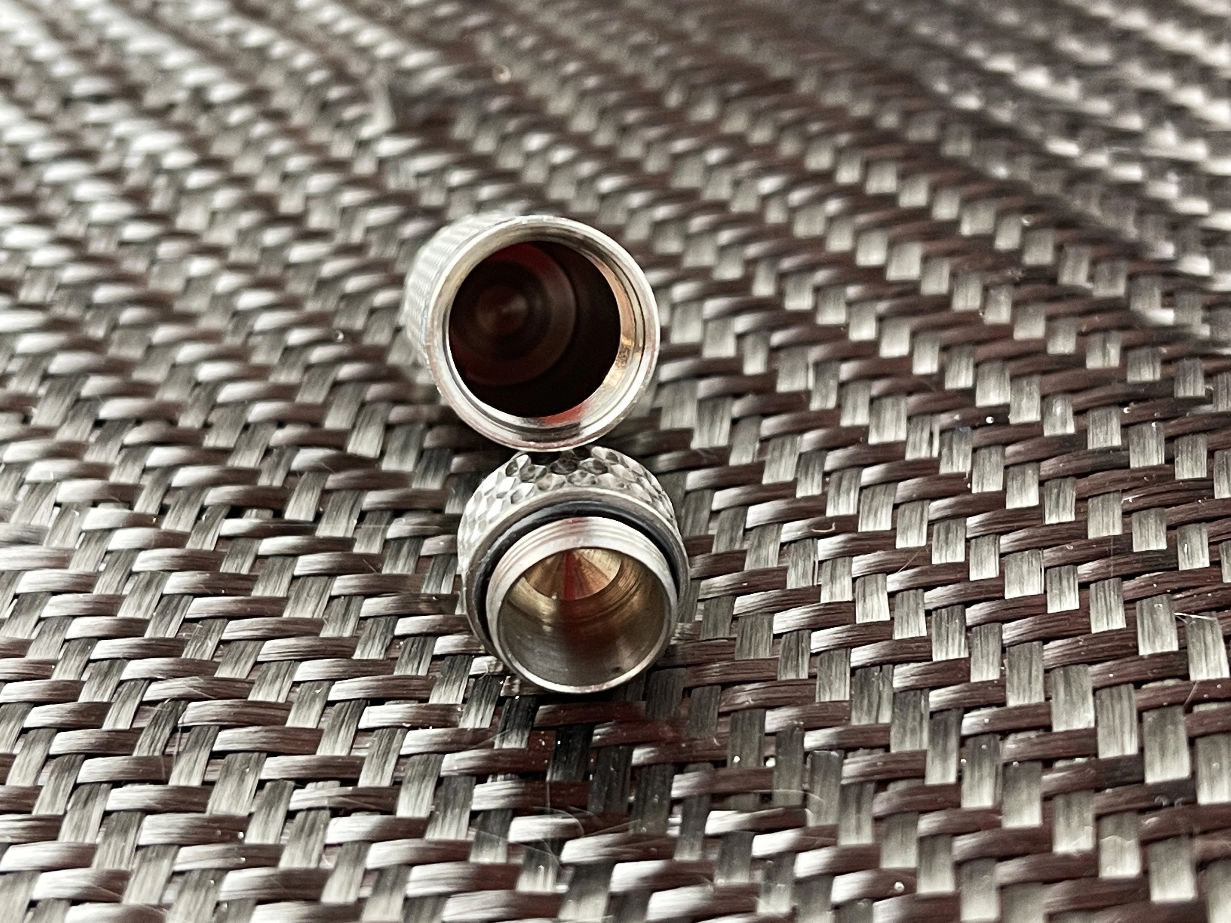 Piccolo Titanium Dimpled Capsule - Image 10