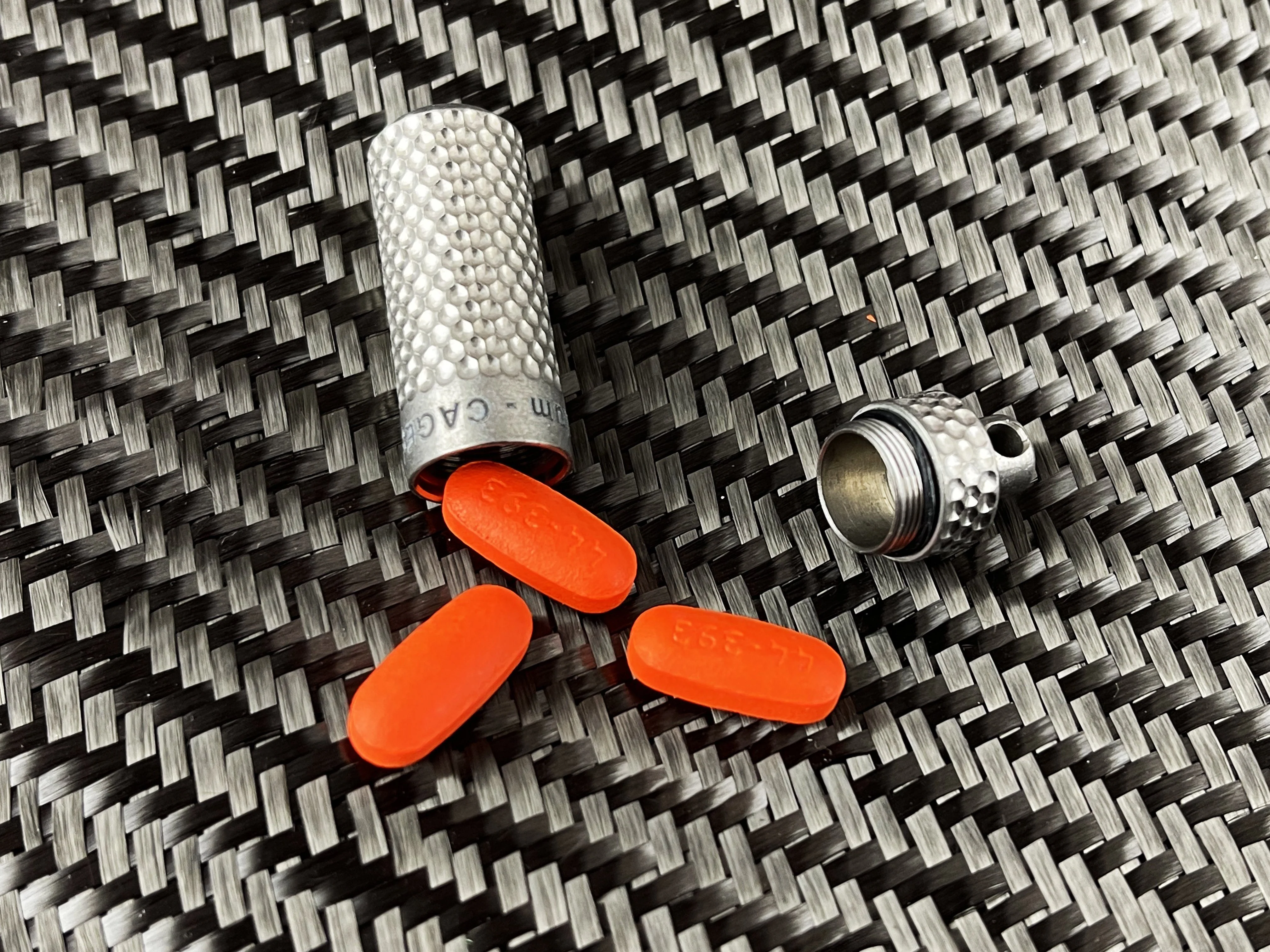 Piccolo Titanium Dimpled Capsule - Image 7