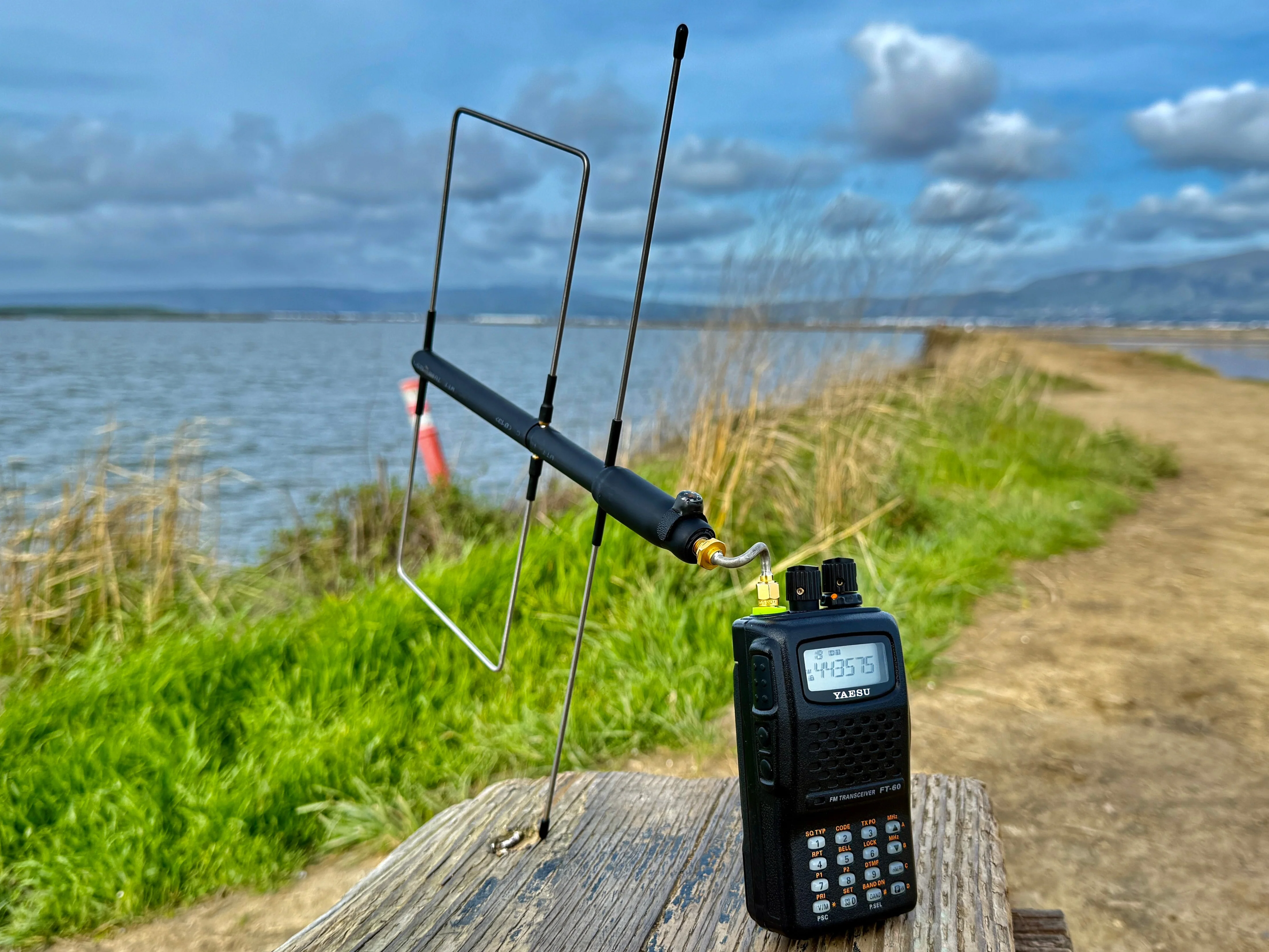 Titanium CUBE - SAT - UHF Direction Finding Antenna - Image 2