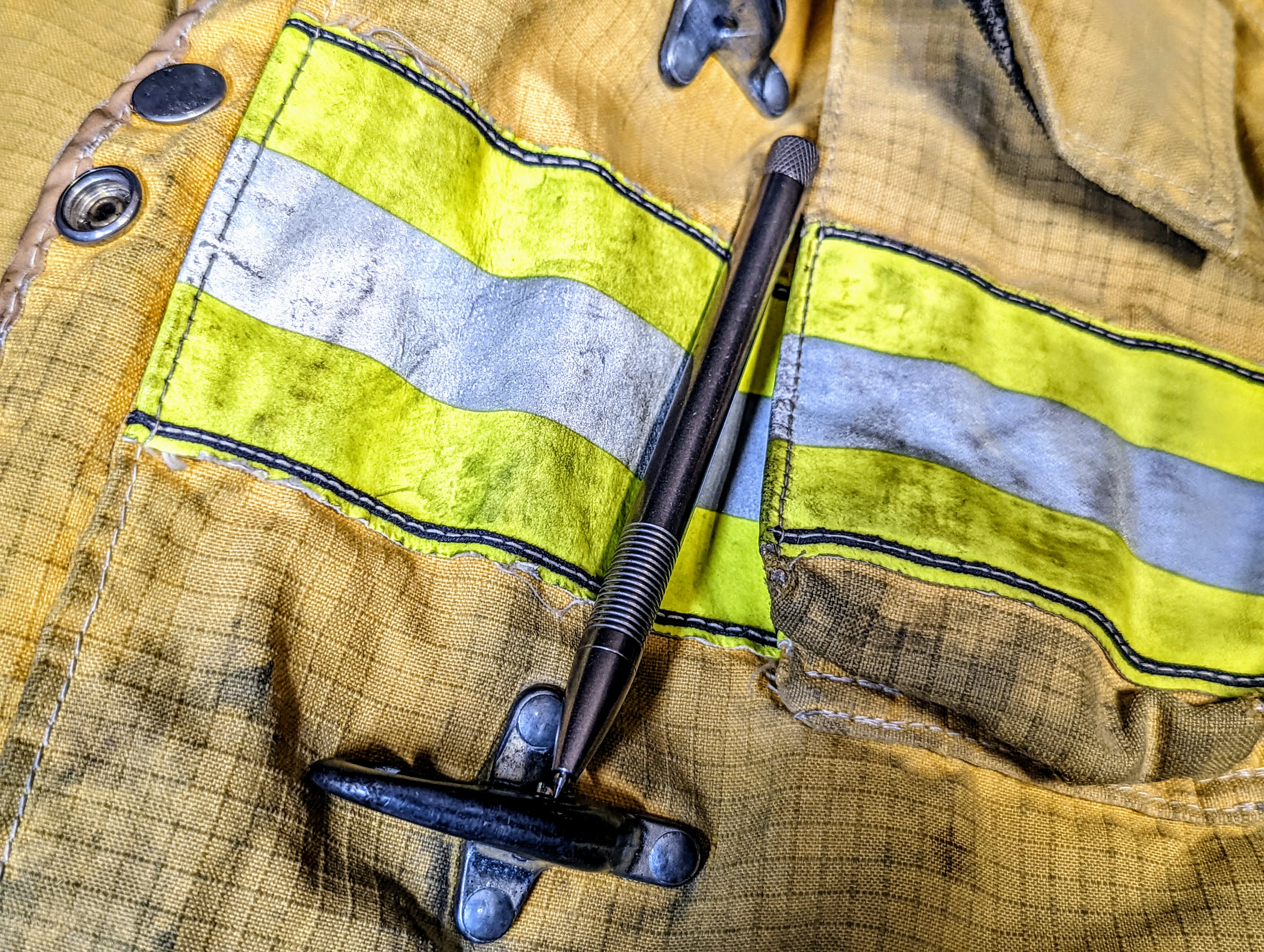 Titanium Flight Suit Pen by Maratac® - Image 5