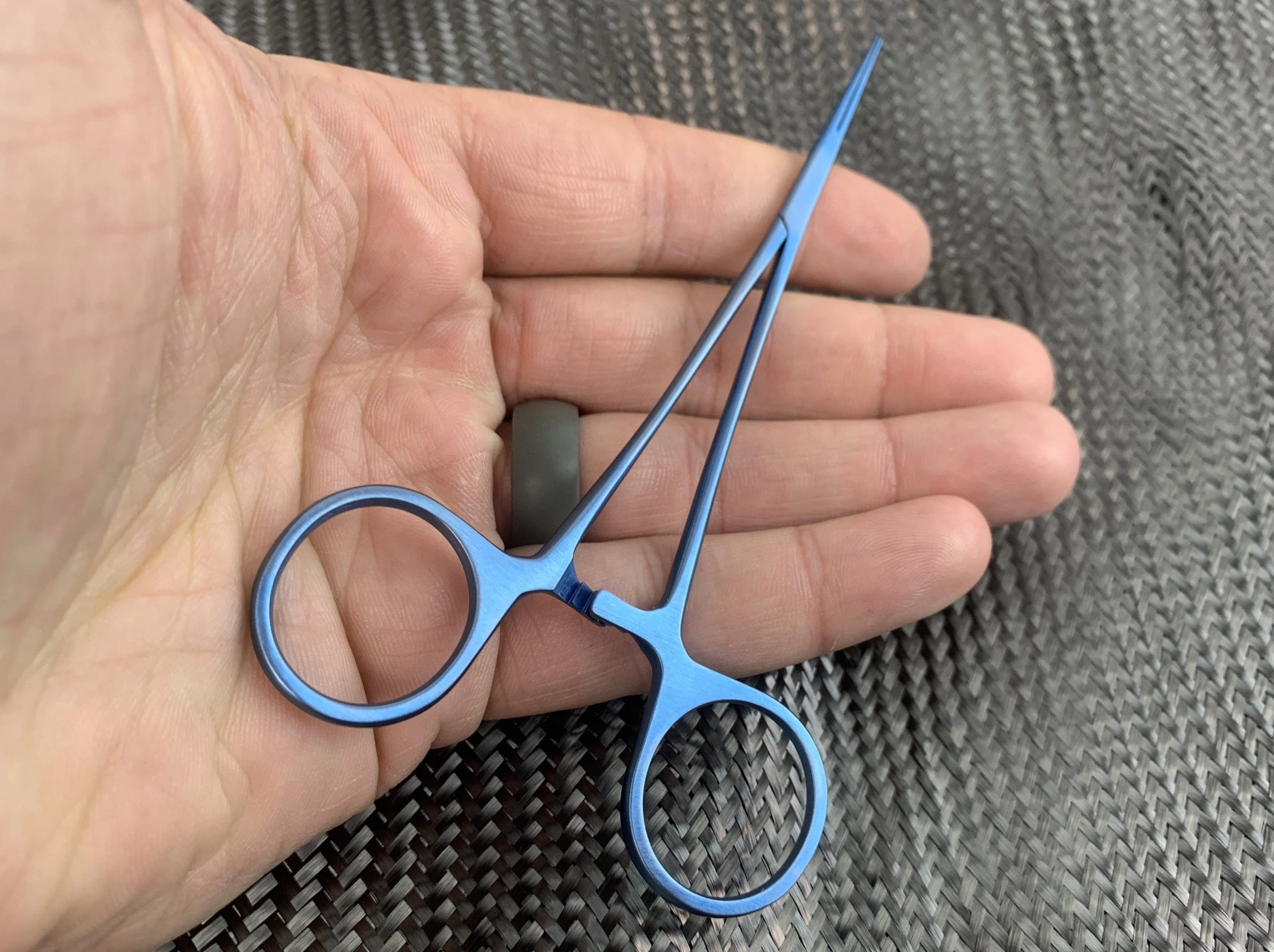 Titanium Locking Forceps ( TAC-MED ) Electronic Technician - Image 13