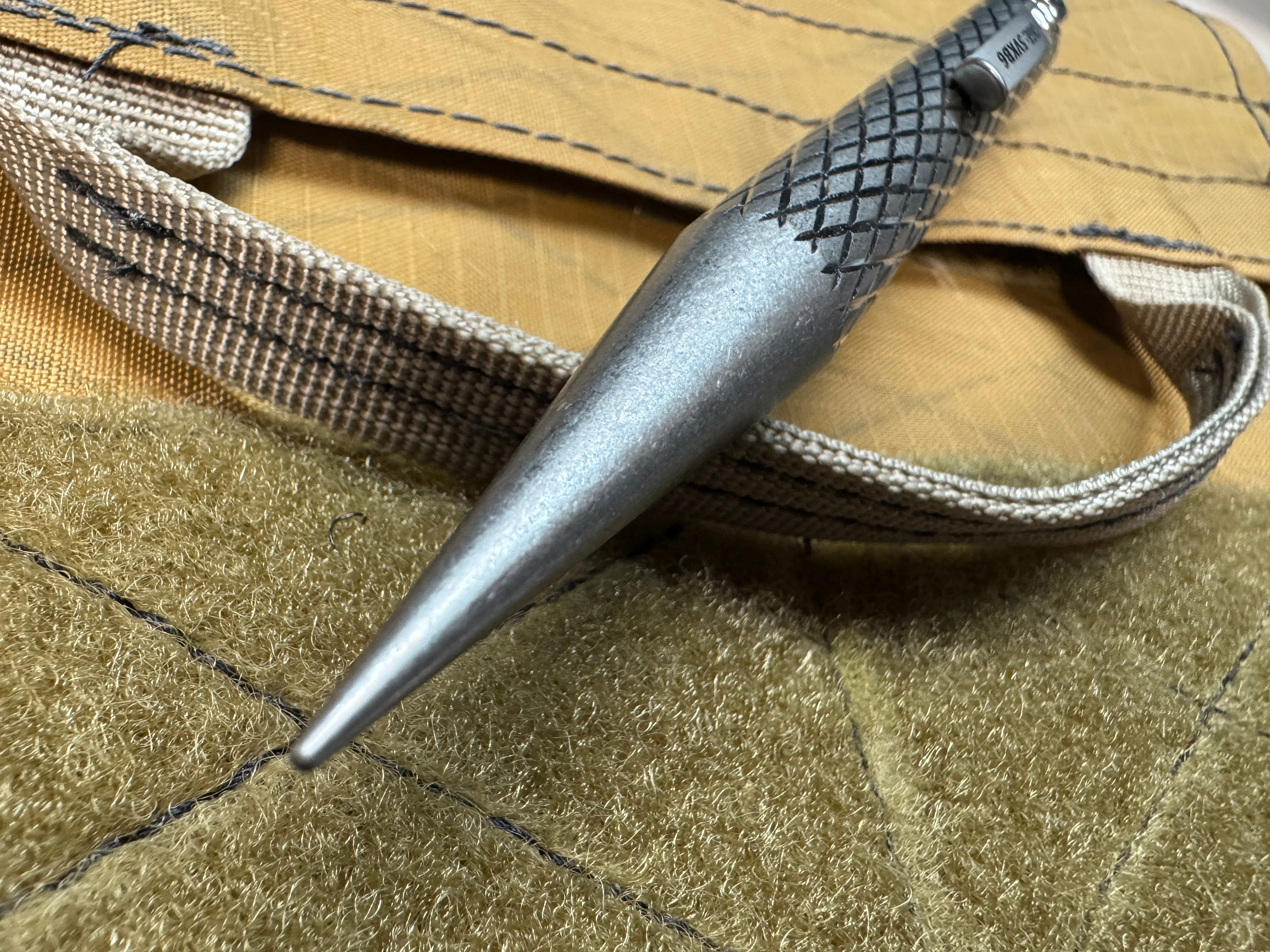 Knot Commander Marlin Spike - Titanium - Image 15