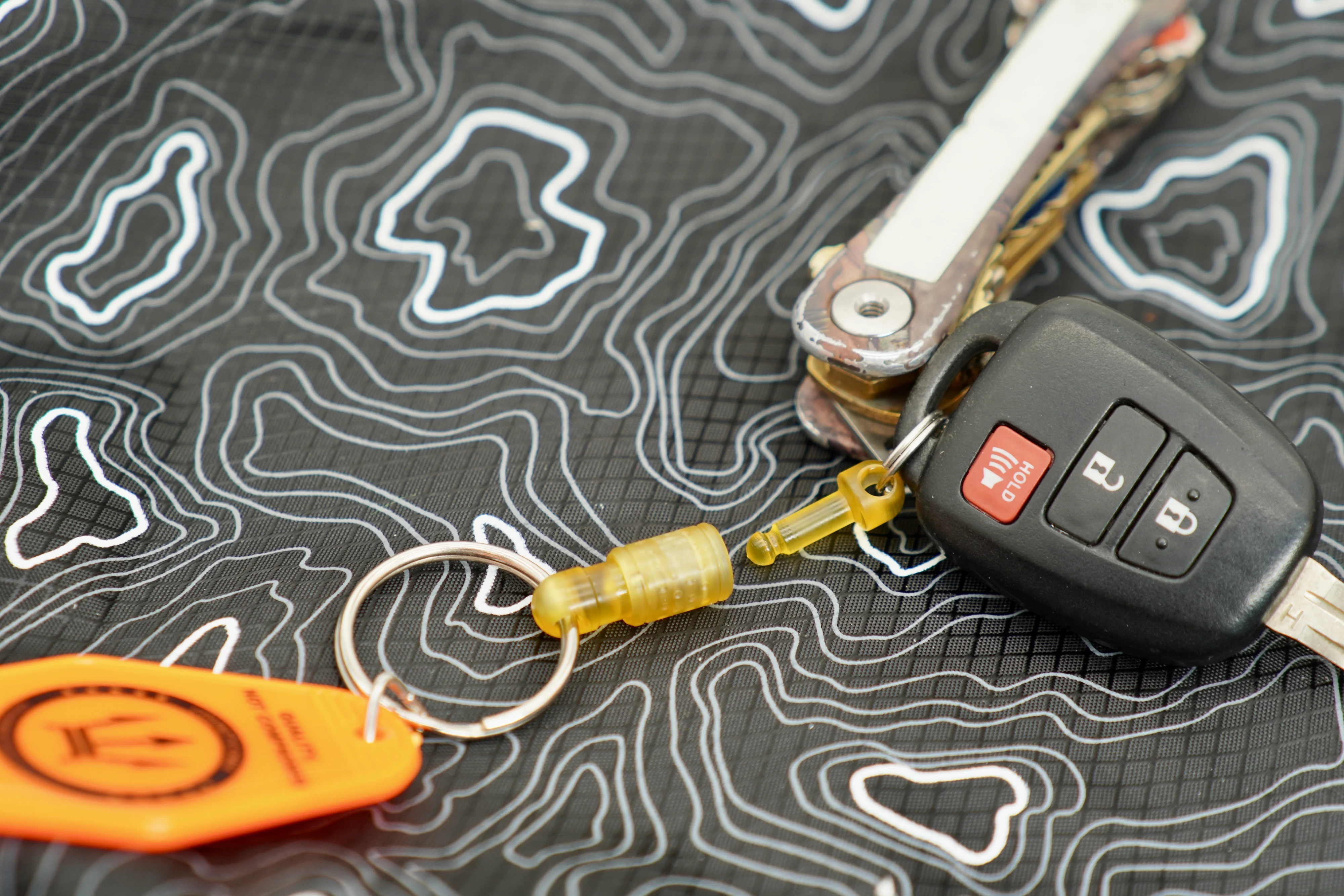 Ultem® QD Kwik Release Keychain Coupler - Image 2