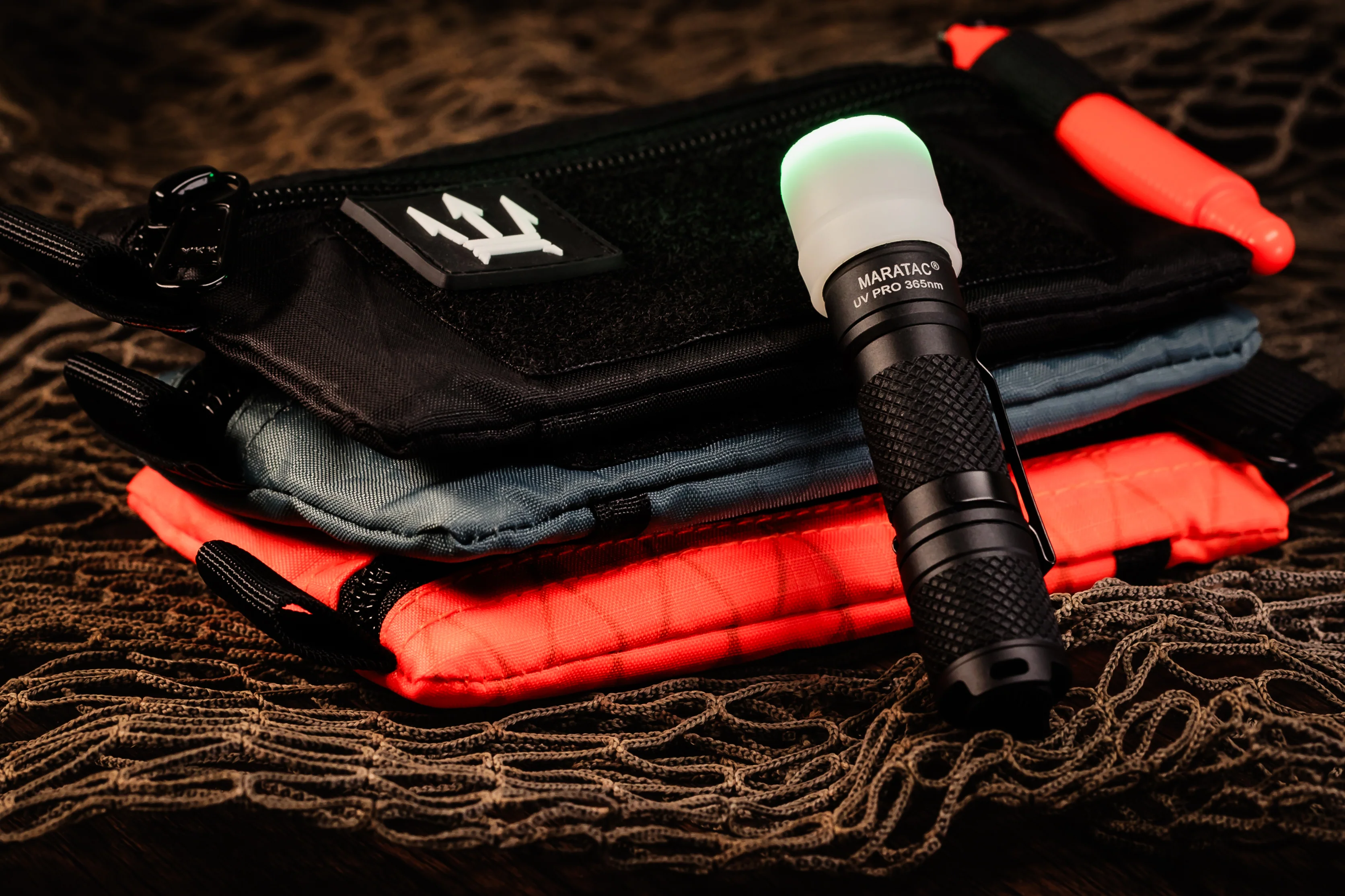 Ultra Violet Pro 365nm AA / 14500 Flashlight by Maratac® - Image 4