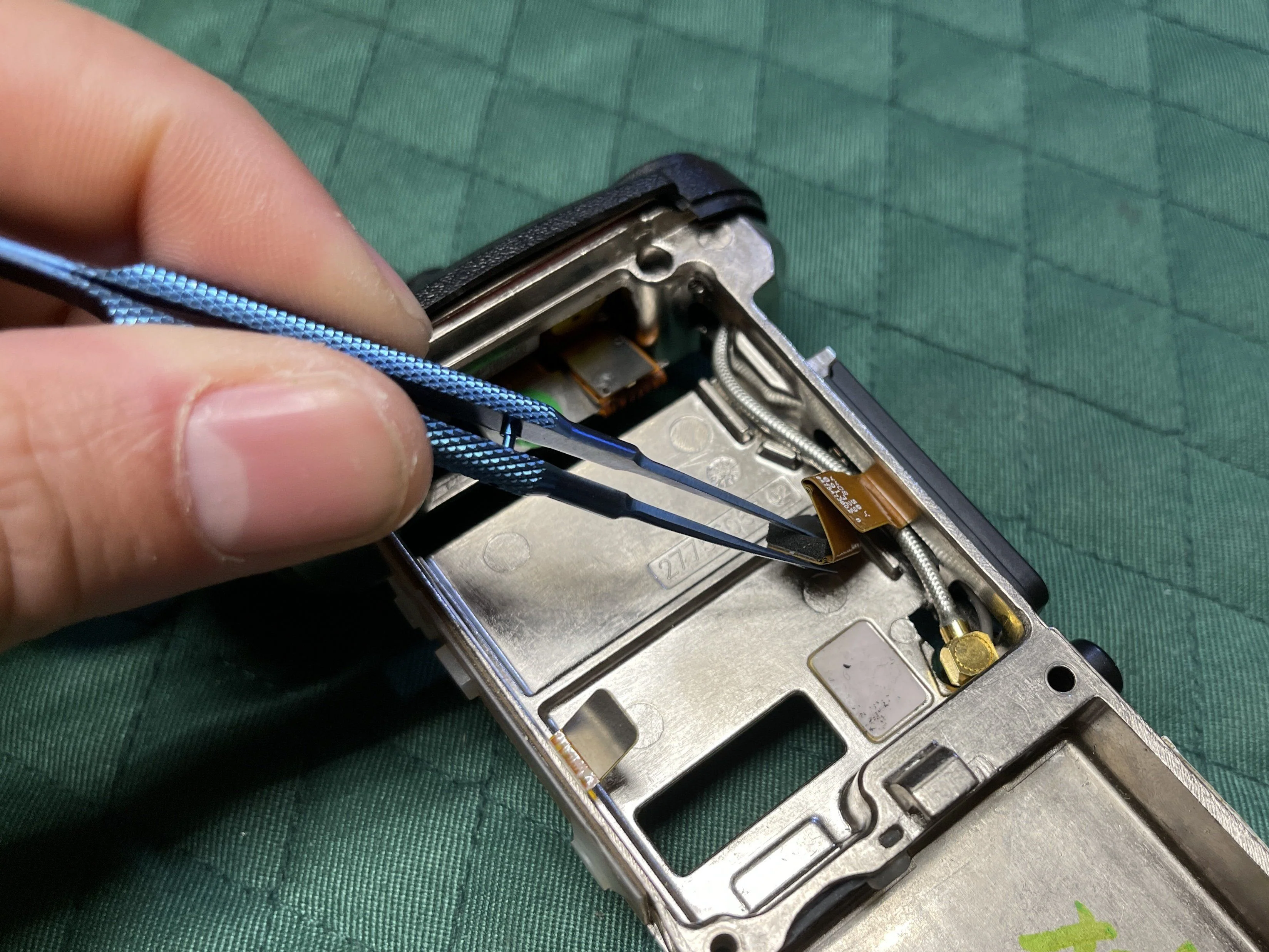 Titanium Watch Makers - Ultra Fine Tip Tweezers by Maratac® - Image 3